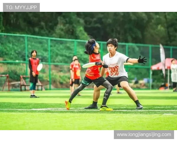 飞盘飞扬:成都飞盘队拼搏奋斗的成长与突破之路